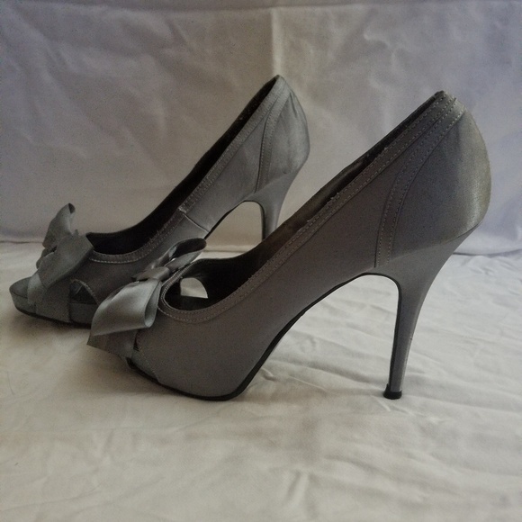 Satin Peep Toe Bow Heels - Picture 2 of 5
